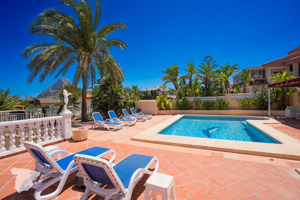 Villa Margarita outdoor dining